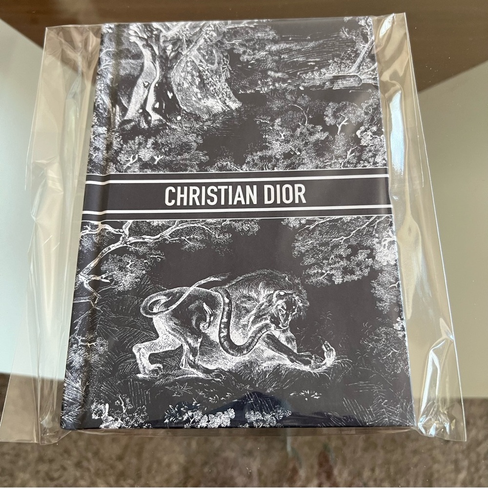 Dior GWP Notebook